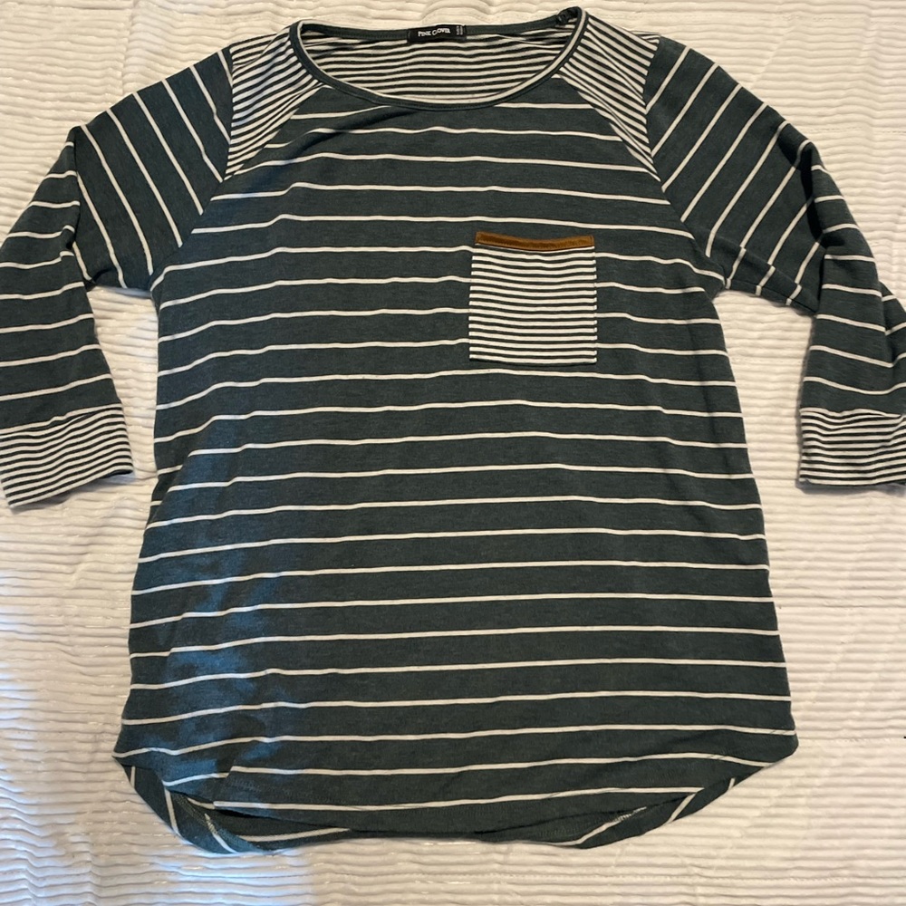Pink clover 3/4 sleeve shirt from stitch fix